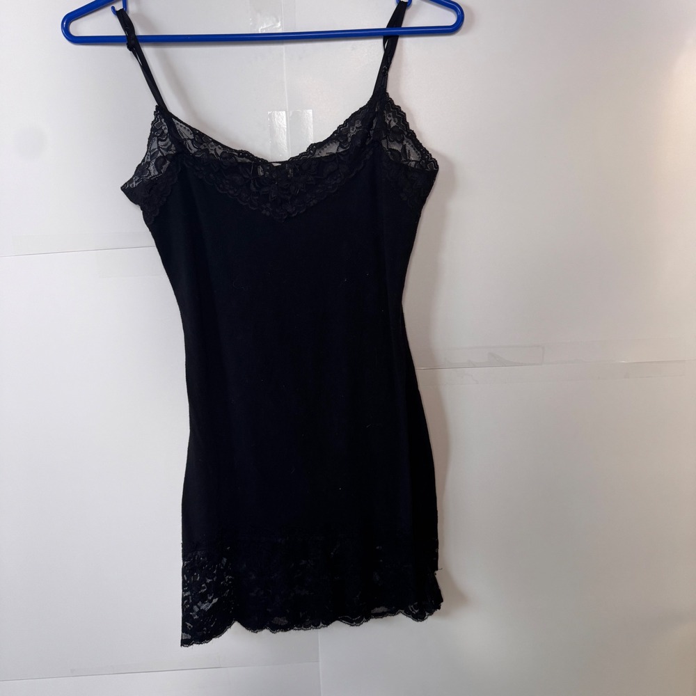 Y2k Zenana Outfitters Lace Trim Cami Size M Black Stretch Coquette 90s Layering - Picture 1 of 9